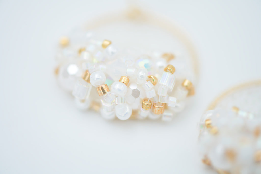 White & Gold Micro-Crochet (X-Small)