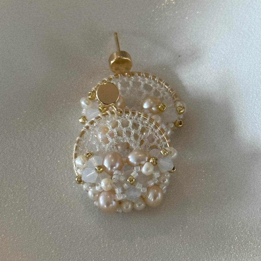 White & Pearl Micro-Crochet