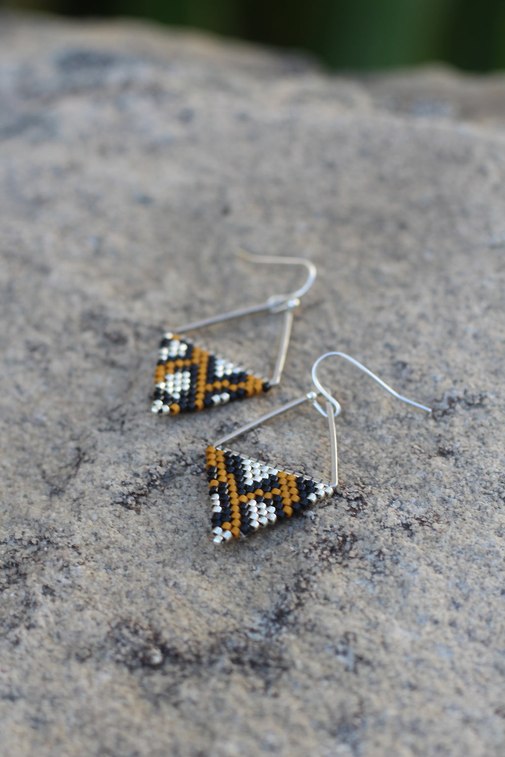 Mustard & Silver Leopard