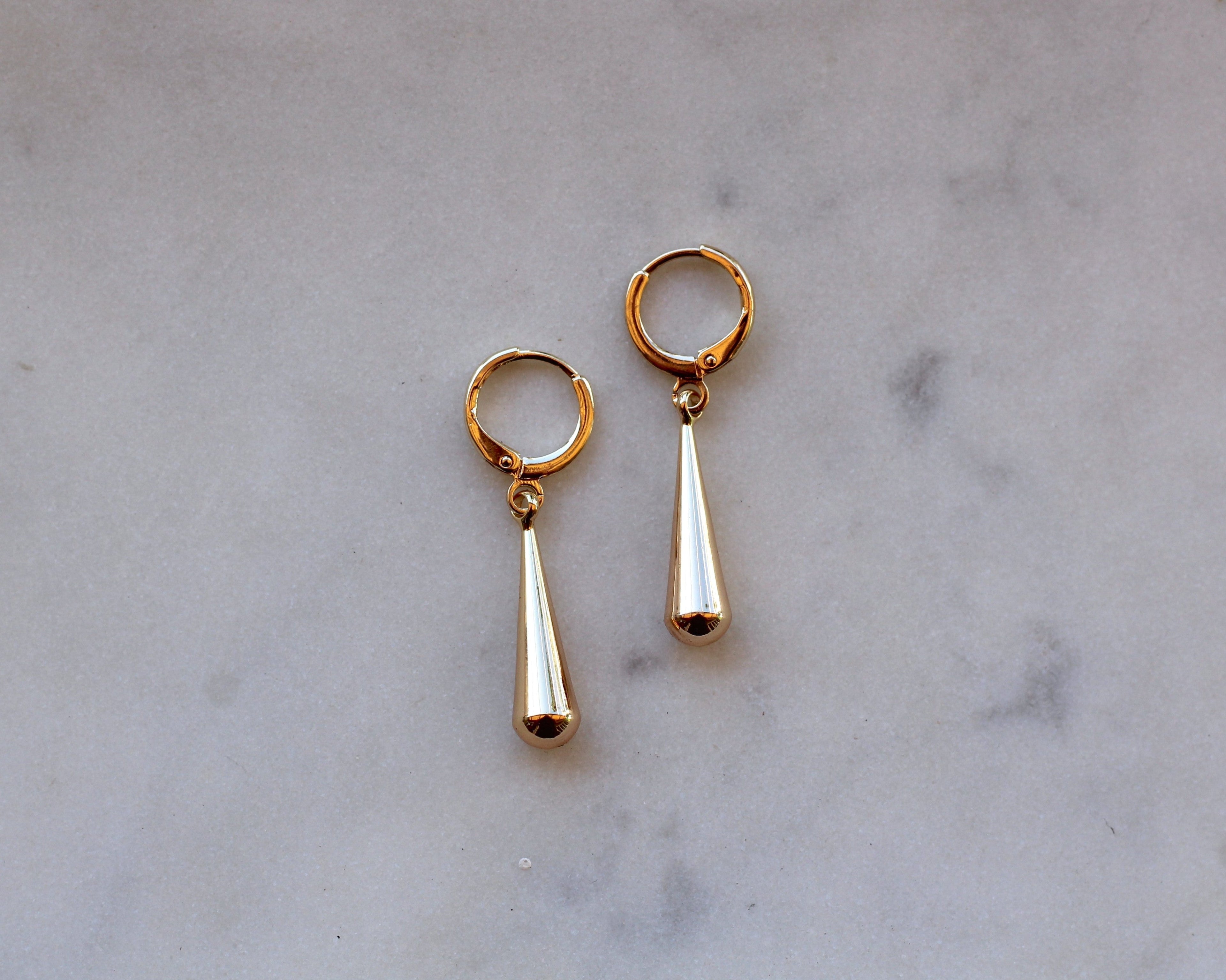 Gold Raindrop Huggies